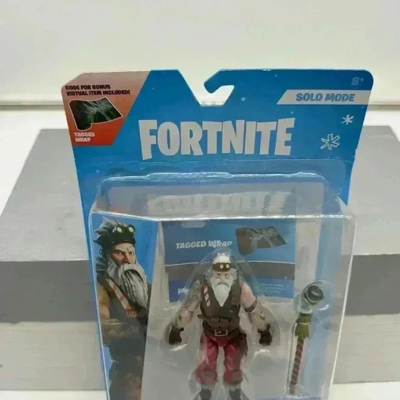 Fortnite Solo Mode #301 Winter Series 1 Sgt. Winter 4" - Picture 2 of 6